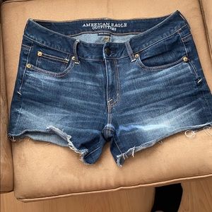 American Eagle Shortie Jean shorts
